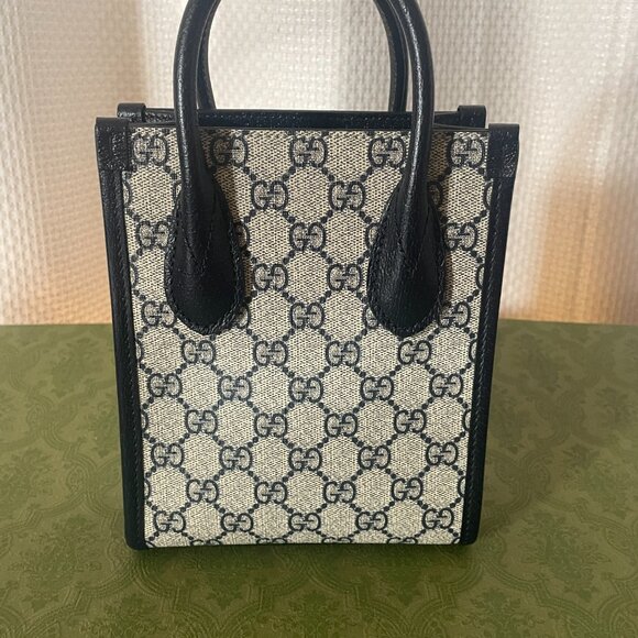 NWT GUCCI MEN'S MINI TOTE BAG WITH INTERLOCKING G 671623 - Picture 2 of 9